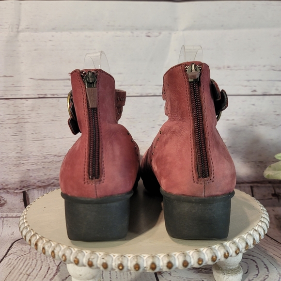 Dansko Lois Mary Jane Wedge Burgundy Wine  Women's Ankle Strap Shoes Size 8.5 - Picture 5 of 13